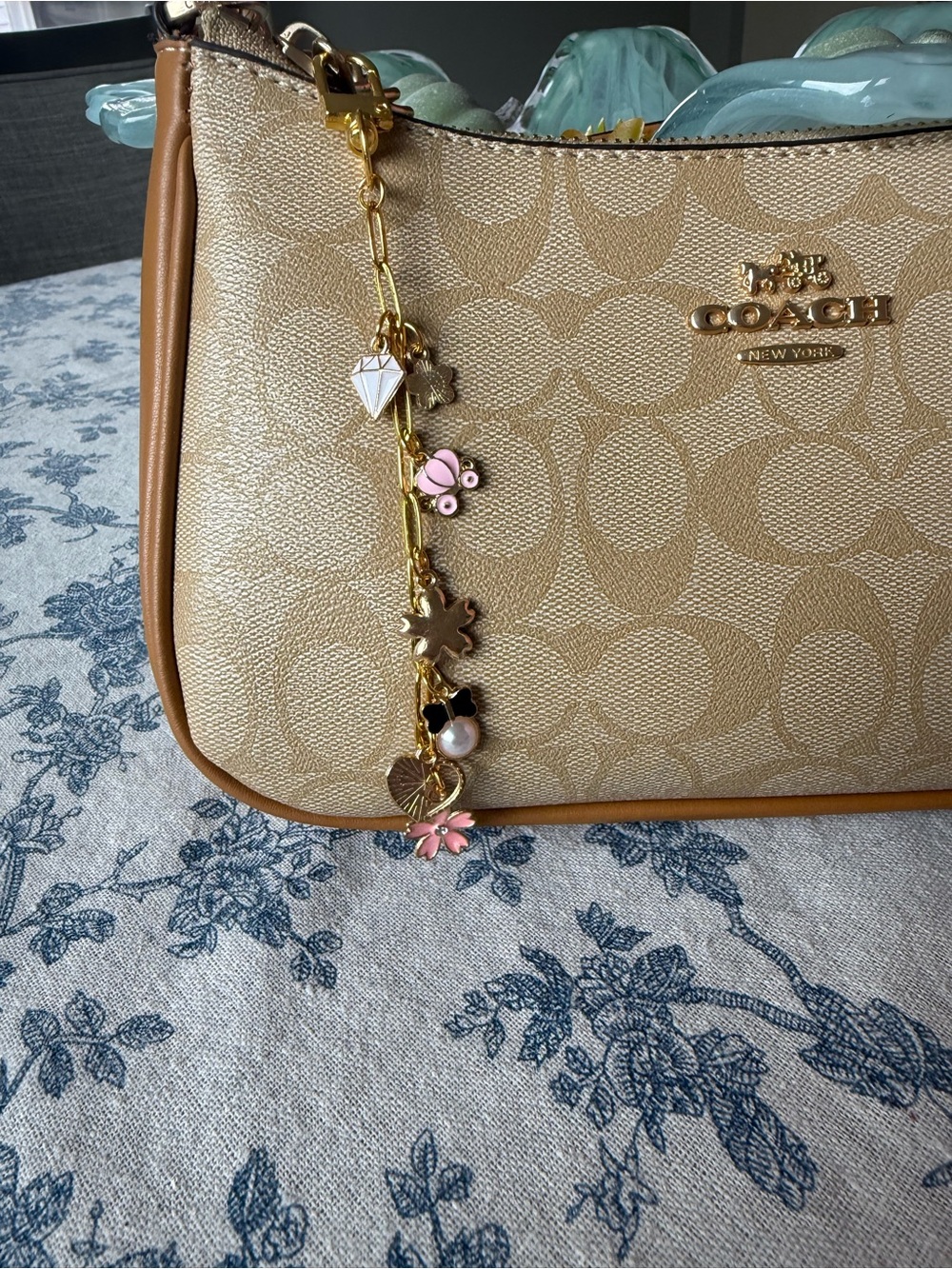Floral gold bag chain